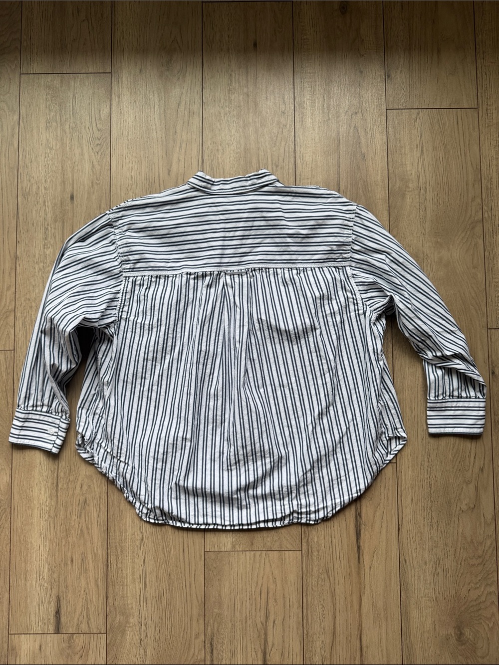 J. Crew Etienne Oversized Fit Shirt Women’s XL Long Sleeve Button Down Stripes - Picture 8 of 8